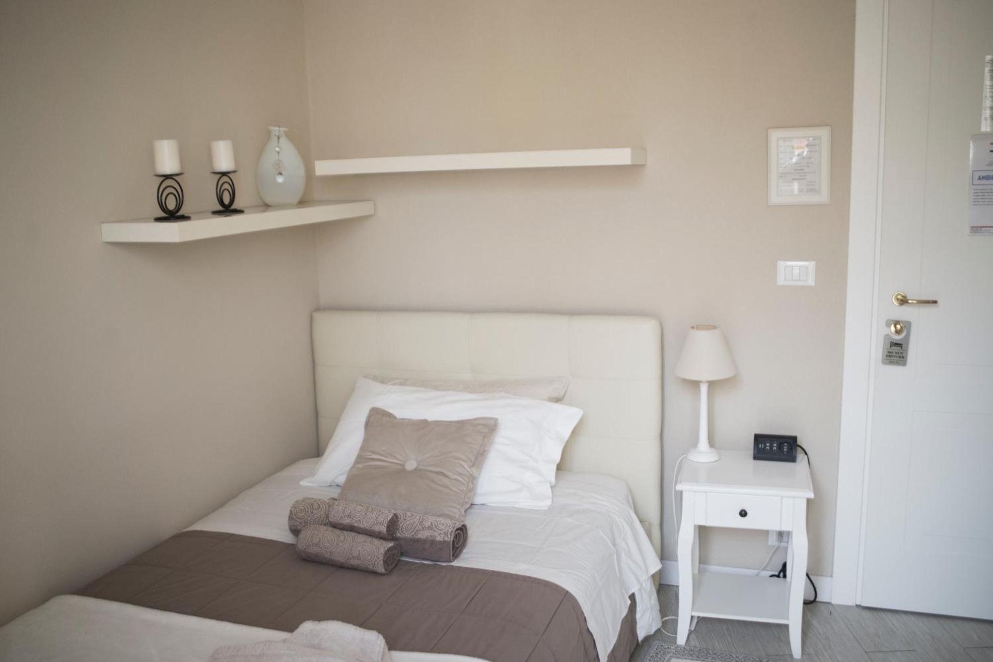 Your House Rooms Генуя Экстерьер фото