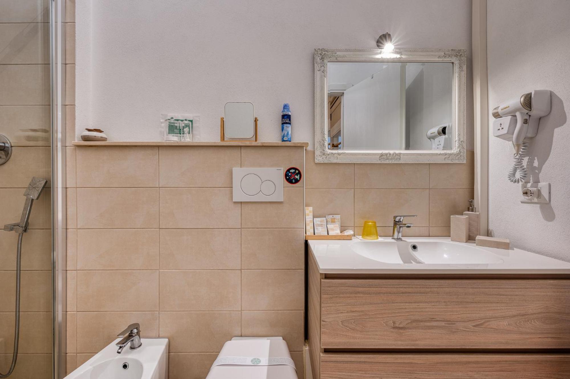 Your House Rooms Генуя Экстерьер фото